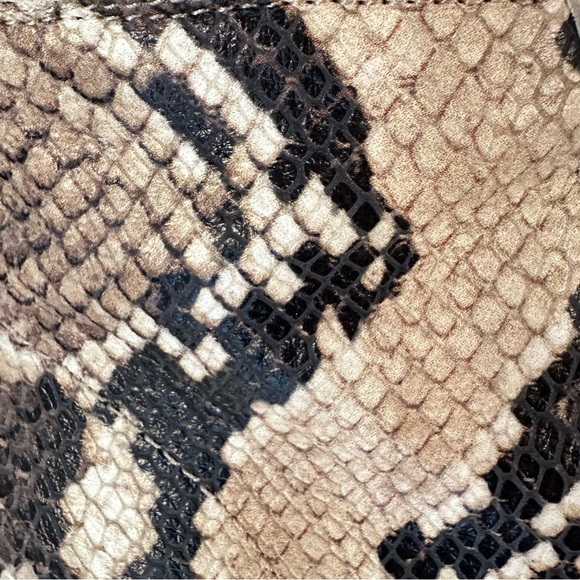 Vince Camuto Women’s Leather Lace-Up Ankle Boots Sz 8- Gaviana-Snakeskin - Picture 12 of 12